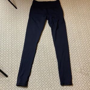Black lululemon leggings